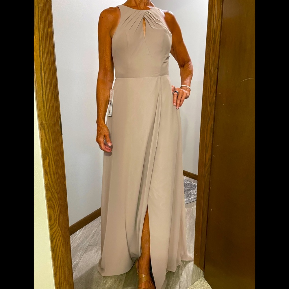 AZAZIE MBD/MOTB, NWT Size 4.